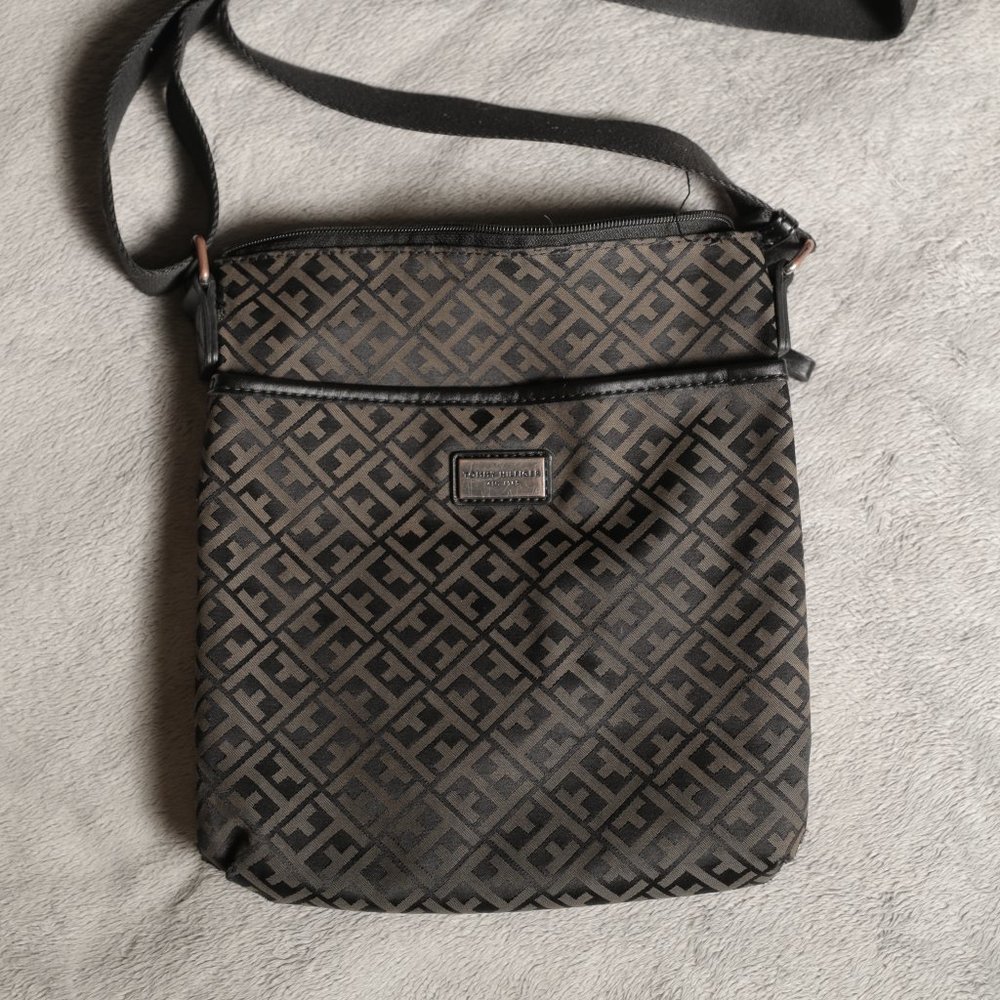Tommy Hilfiger Cross Strap Bag (OS)